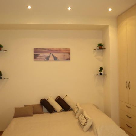 Nice Studio Next To The Sea Афины Экстерьер фото